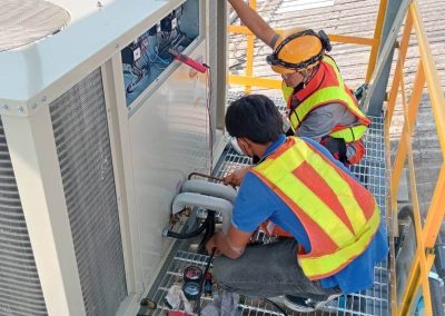 งานติดตั้งแอร์ AHU และท่อดักส์ PID บ.มาลี สามพราน